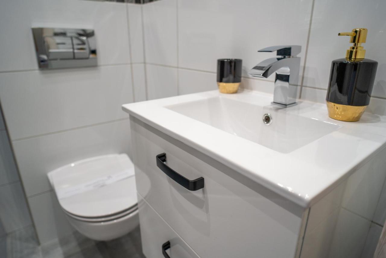 Szafirowe Oczko Apartment